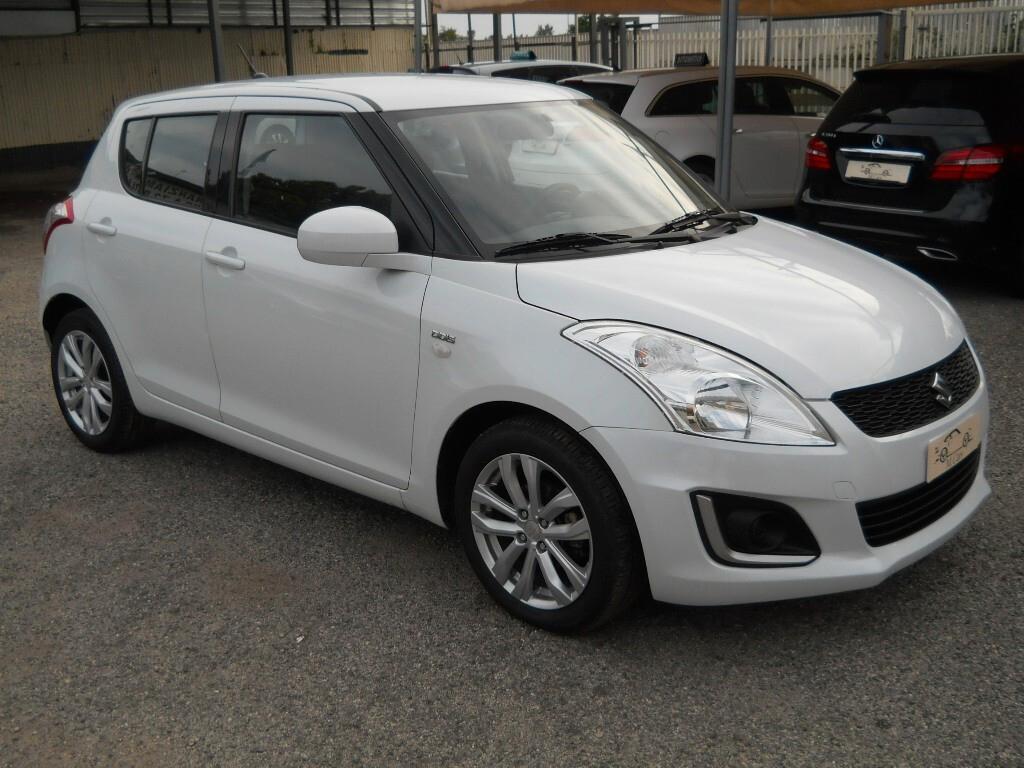Suzuki Swift 1.3 DDiS 5 porte B-Top Bi-Color