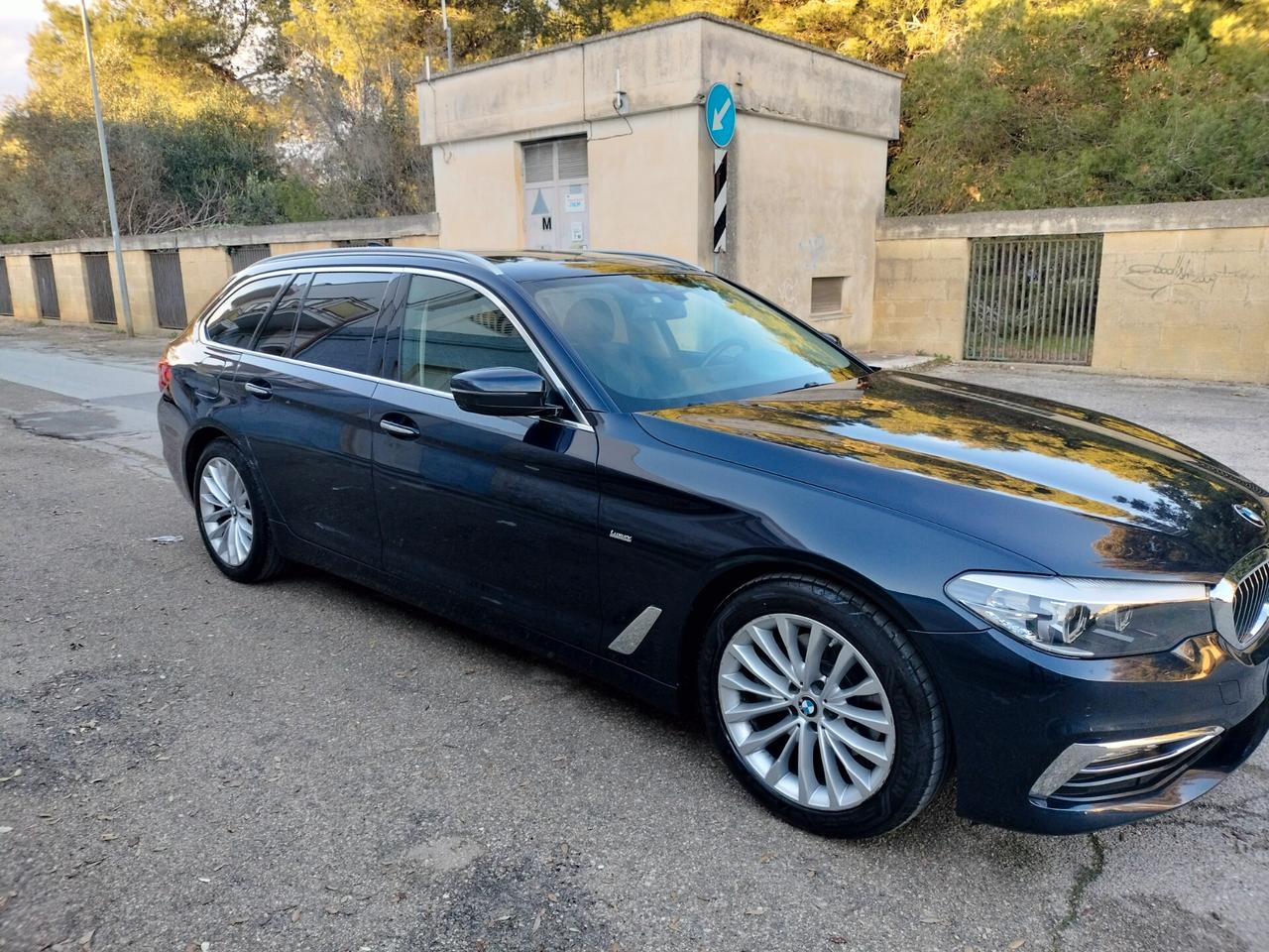 Bmw 520 520d aut. Touring Luxury Msport