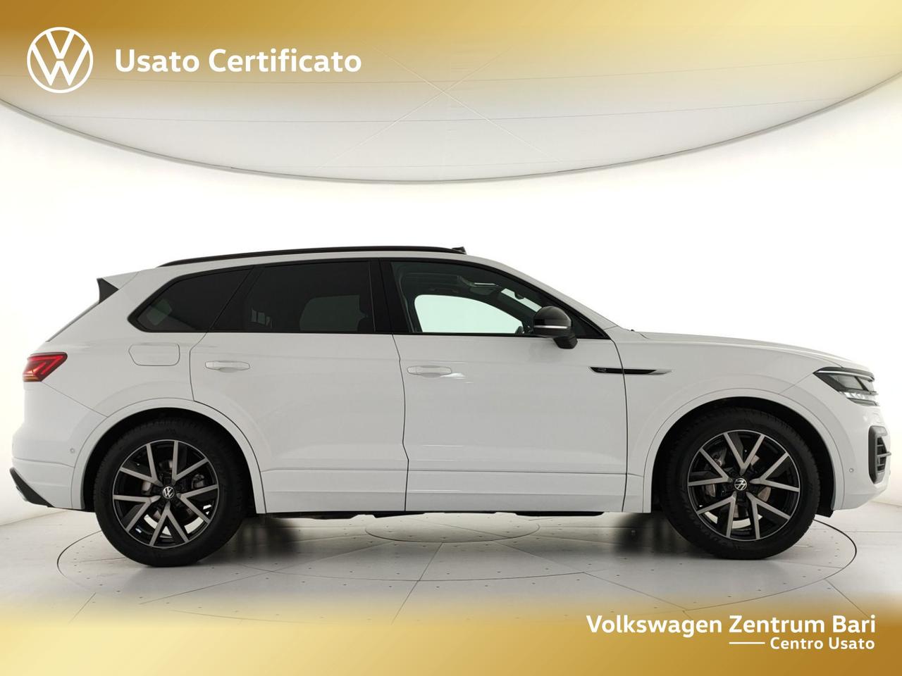 Volkswagen Touareg 3.0 v6 tdi elegance r-line exterior pack 231cv tiptronic
