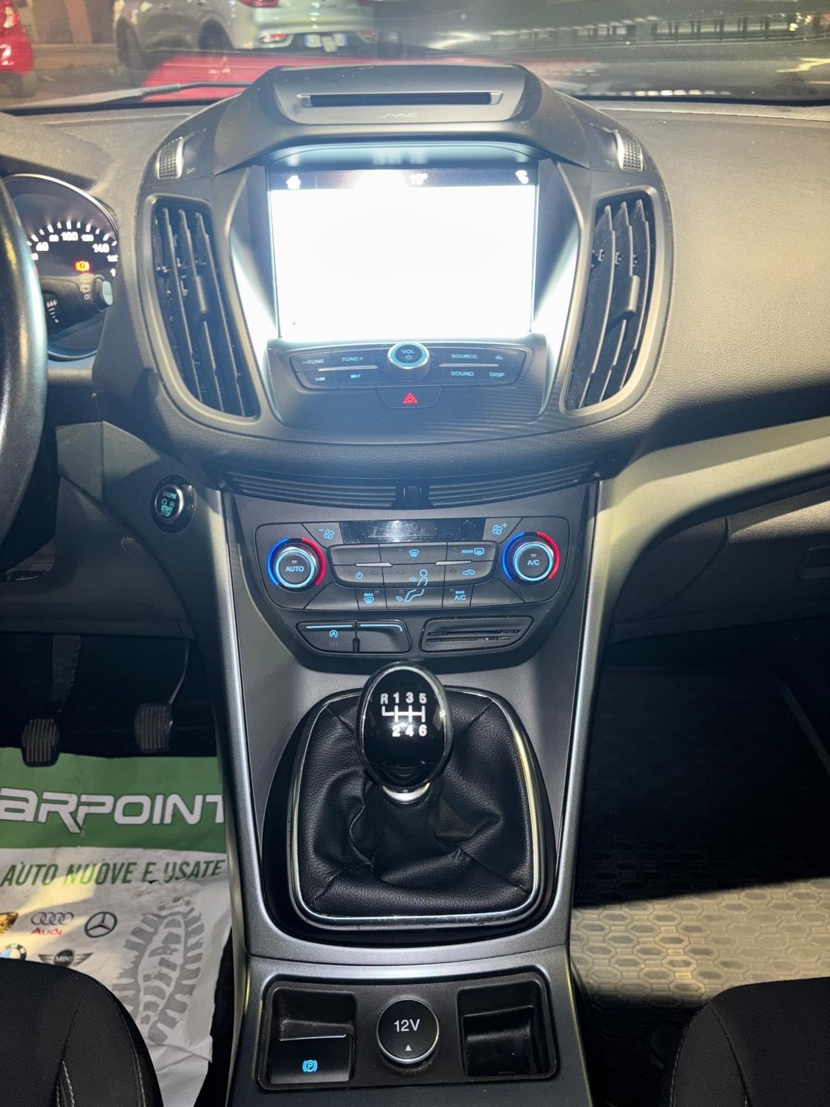 Ford Kuga 1.5 TDCI 120 CV S&S 2WD Titanium