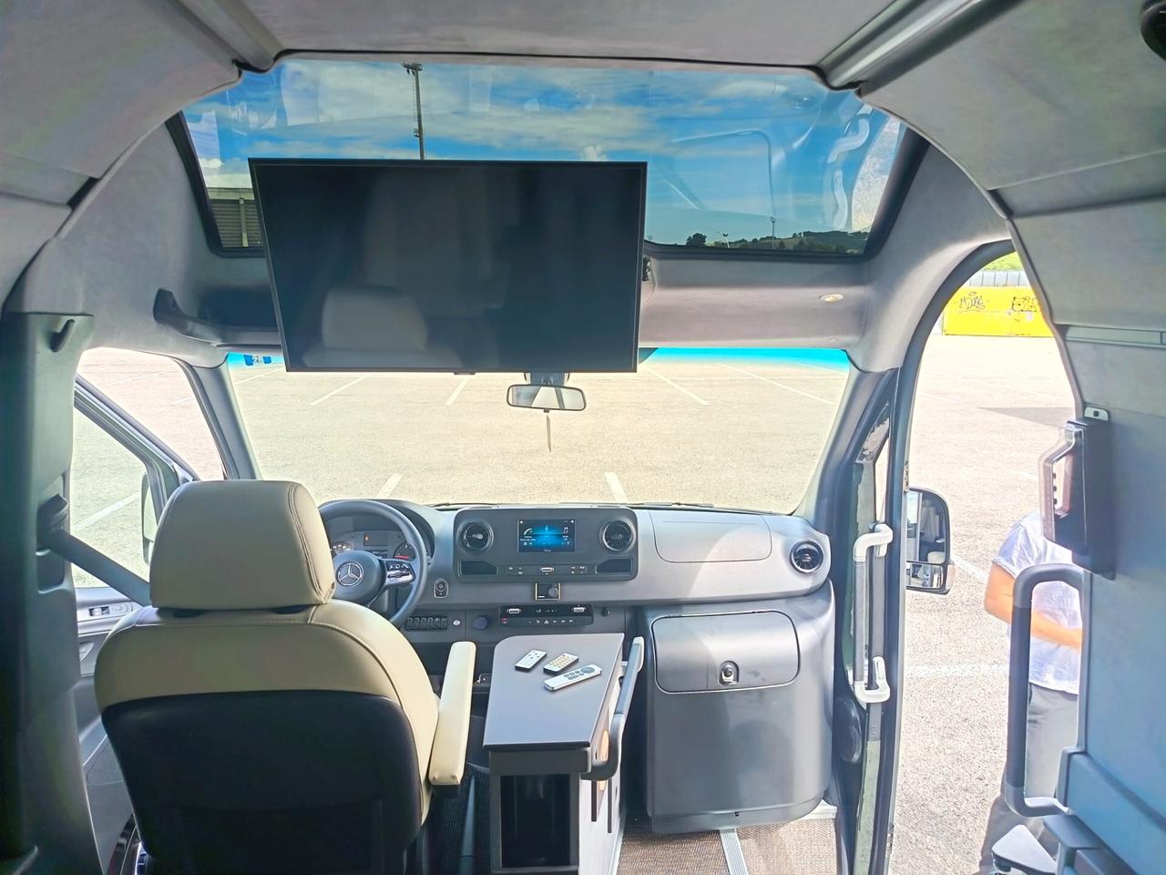 Mercedes-benz Sprinter K37/35 319 CDI RWD TN Tourer