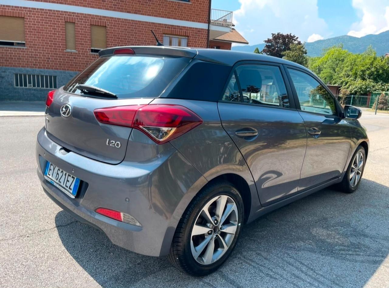 Hyundai i20 1.2 84 CV 5p Style - Neopatentati