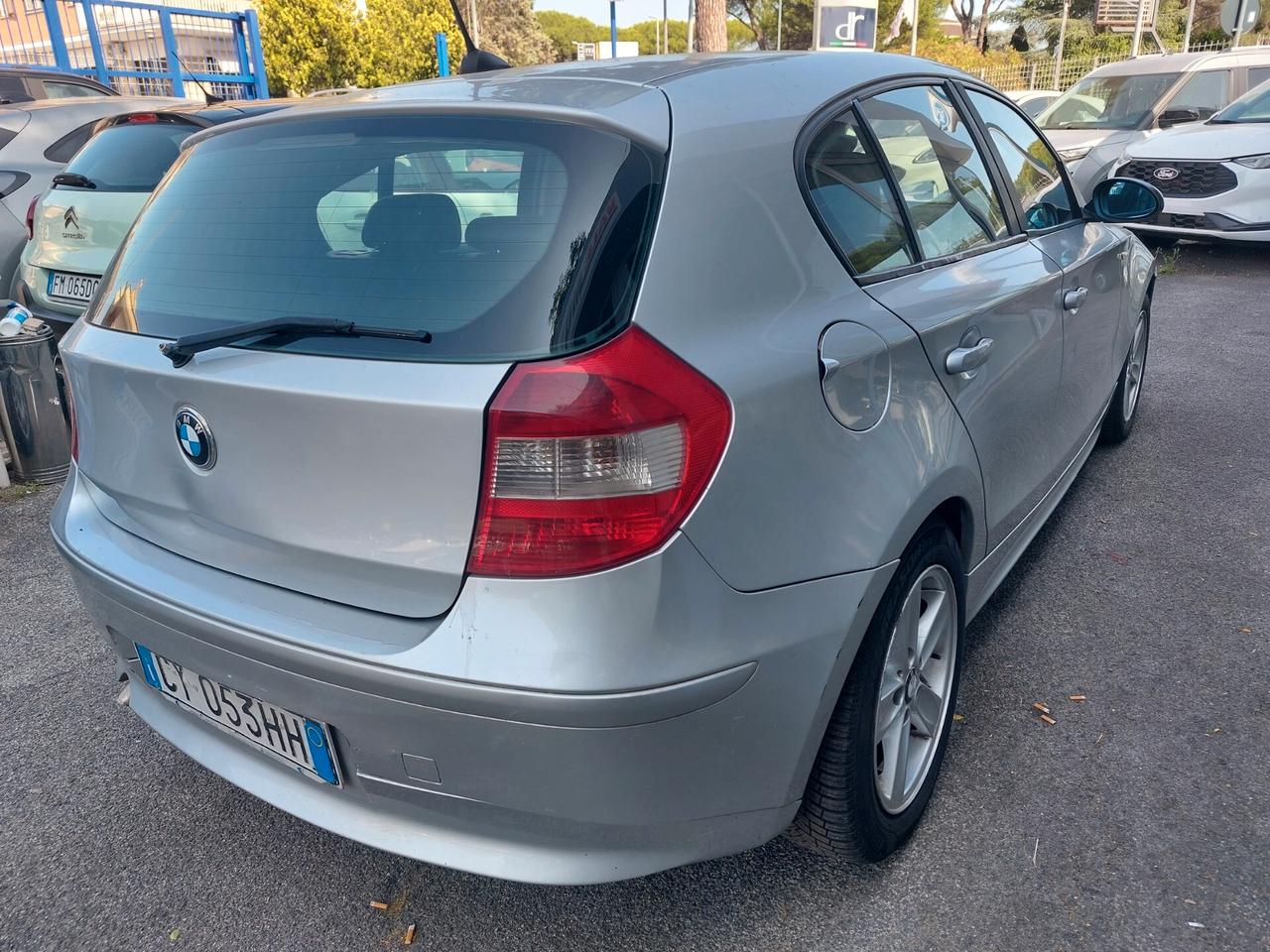 Bmw 118 118d cat 5 porte Eletta