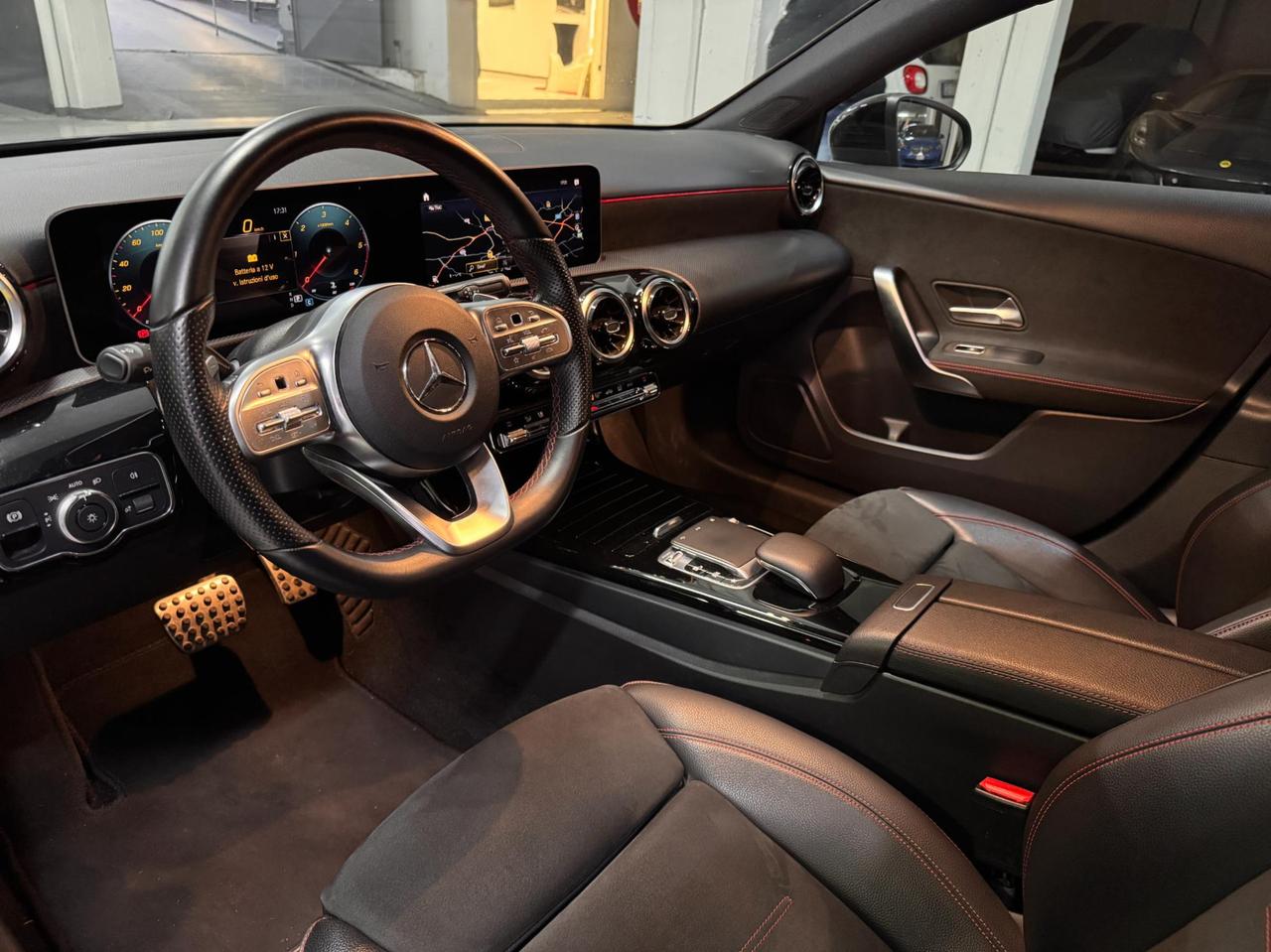 Mercedes A 180 D Sport AMG 7G-DCT