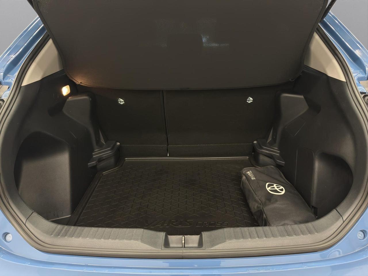 Toyota Yaris Cross 1.5h Active fwd 116cv e-cvt