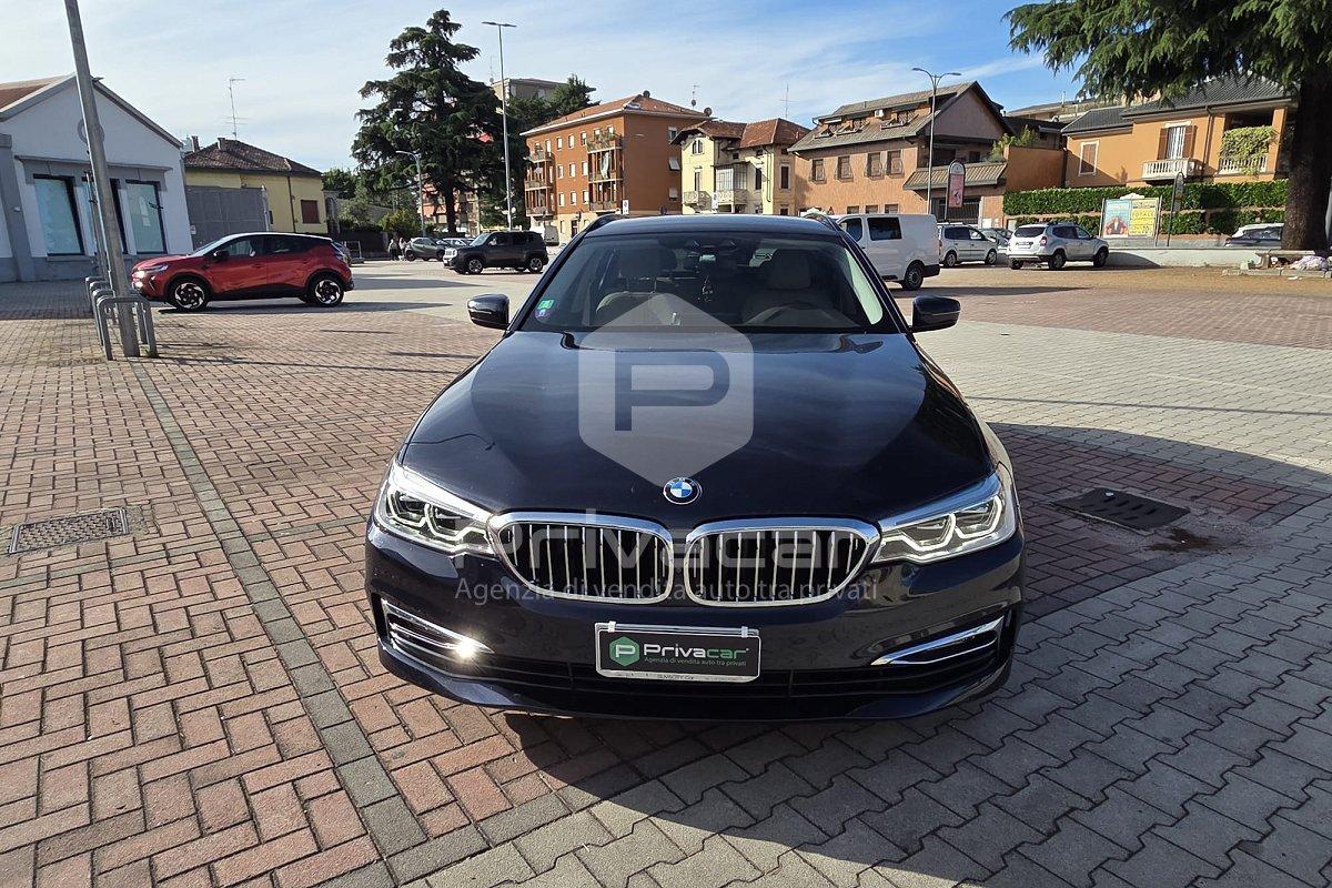 BMW 530d xDrive 249CV Touring Luxury