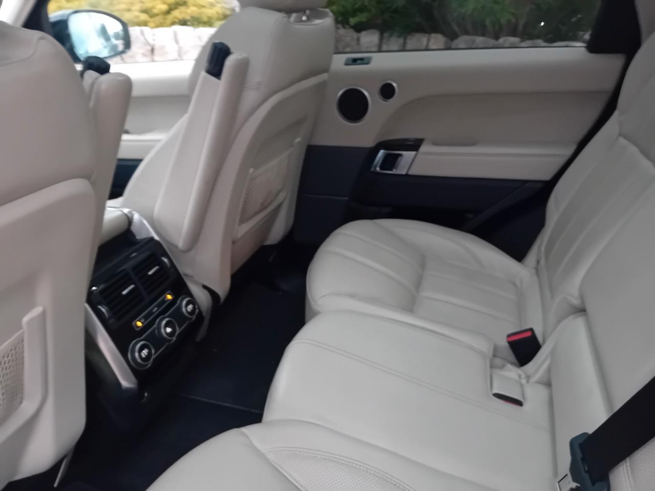 Land Rover Range Sport 3.0 TDV6 HSE Dynamic