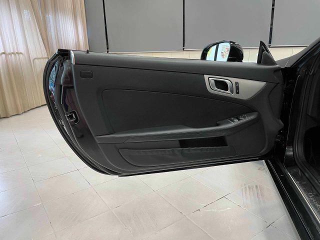 MERCEDES-BENZ SLK 200 CGI BLUEEFFICIENCY