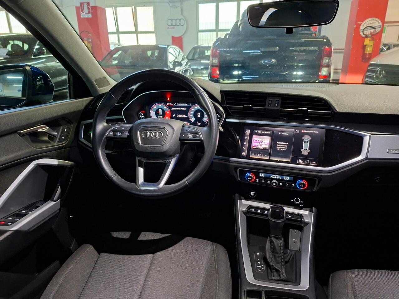Audi Q3 35 TDI S tronic Business Advanced AUT. 46000 KM!!!