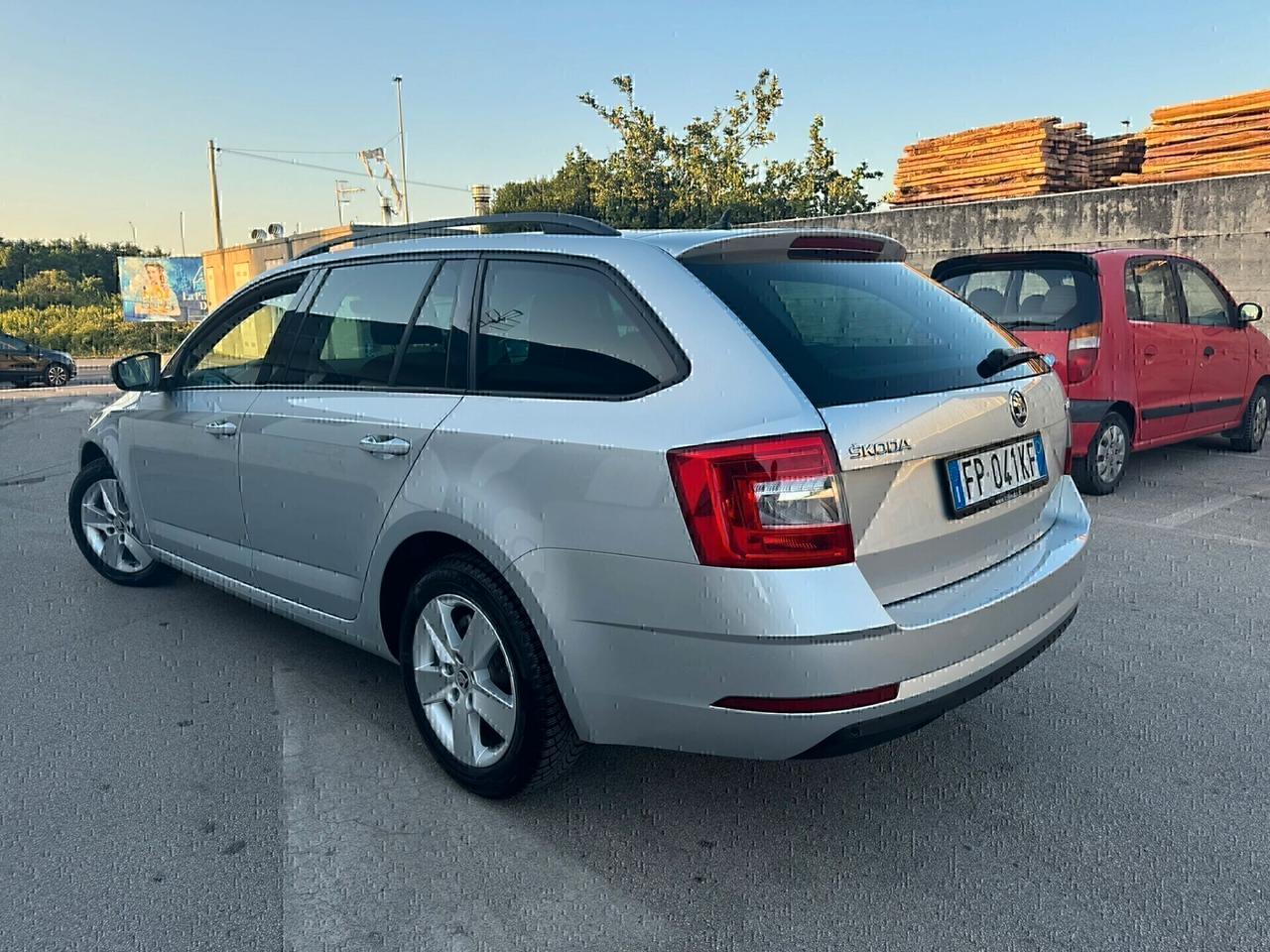 Skoda Octavia 1.6 TDI CR 115 CV DSG Wagon Executive