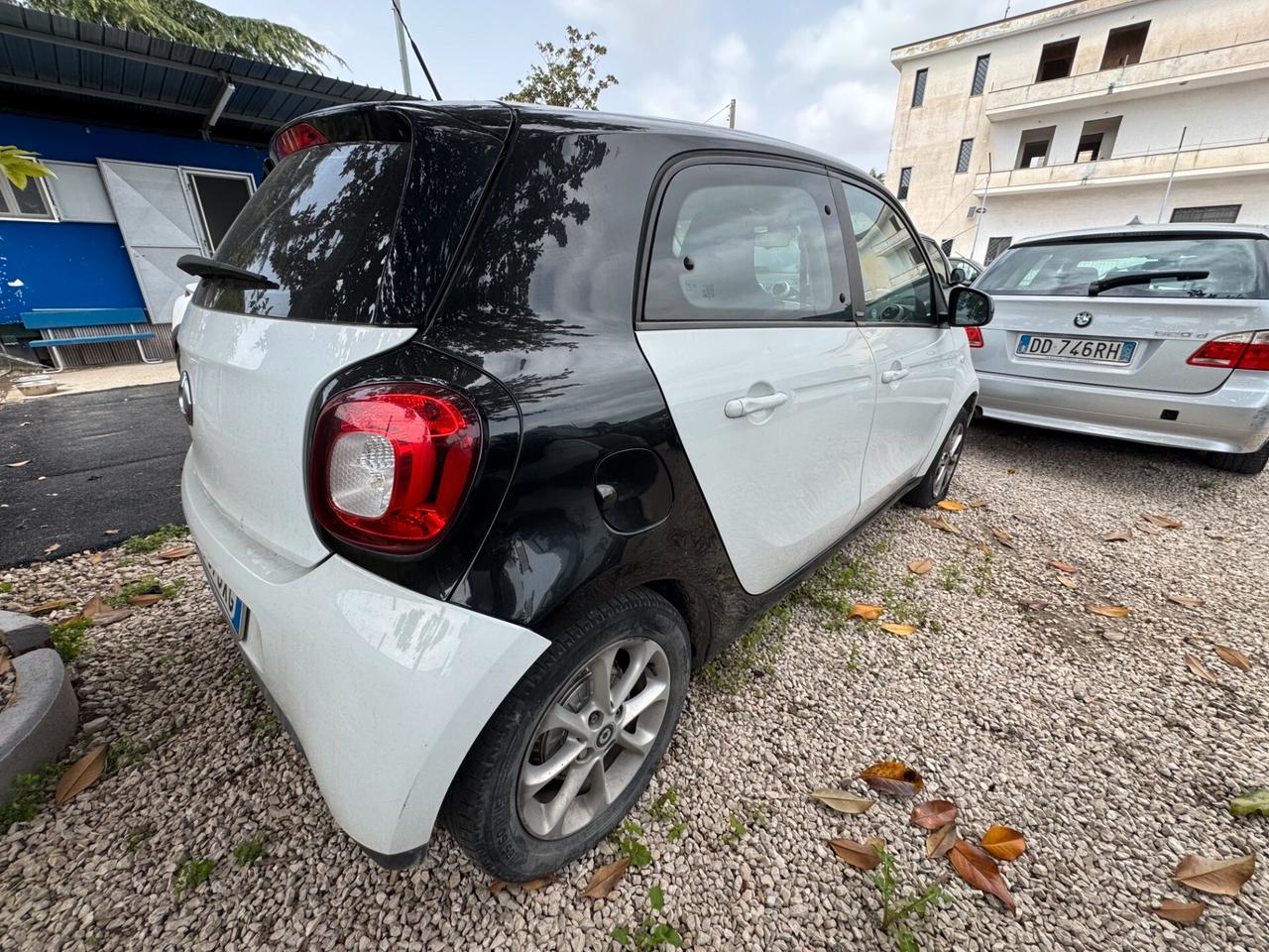 Smart ForFour 70 1000 benzina catena rotta veicolo non marcianrte 2016
