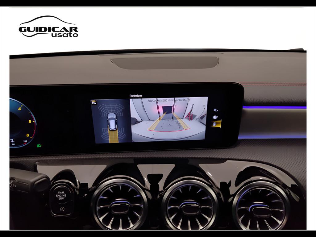 Mercedes-Benz CLA Sh.Brake - X118 - CLA Shooting Brake 200 d Premium auto