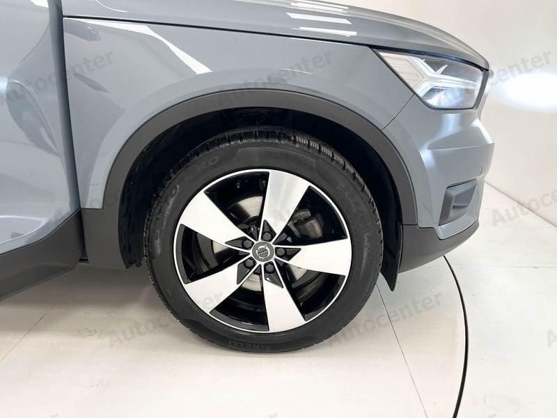 Volvo XC40 XC40 B4 AWD AUT MOMENTUM PRO