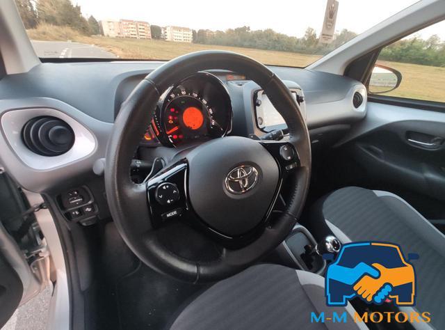 TOYOTA Aygo 1.0 69 CV 5 porte x-play MMT *PROMO*