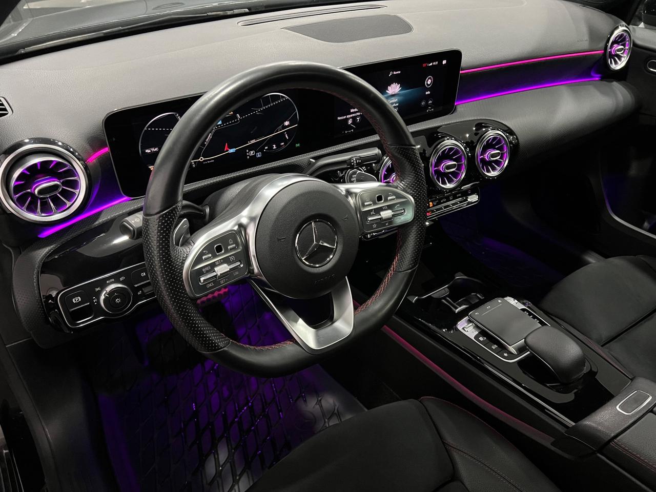 Mercedes Benz A200d Aut. AMG Line Premium 150 cv