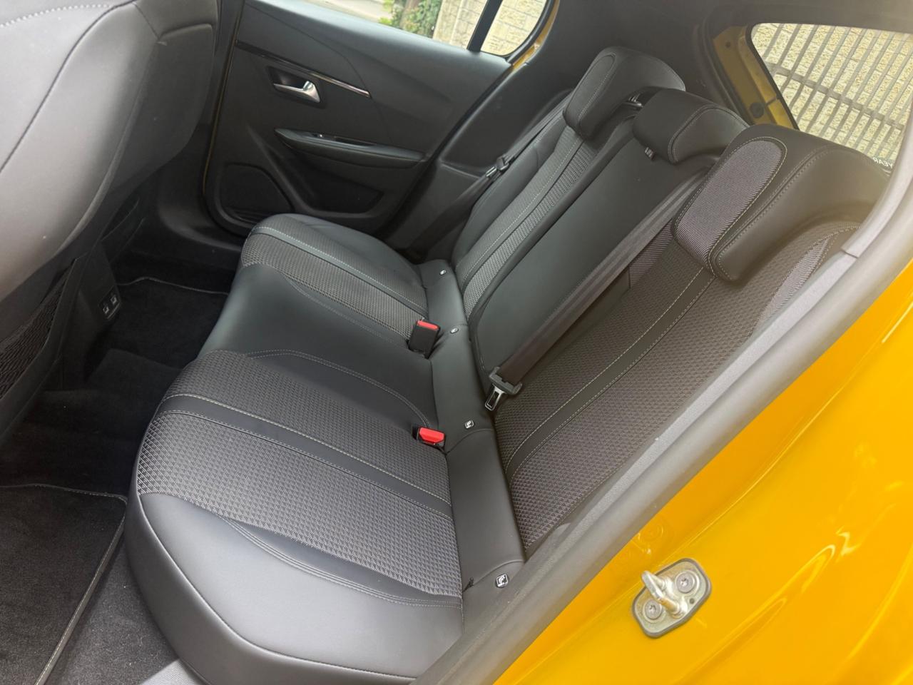 Peugeot 208 PureTech 100 Stop&Start EAT8 5 porte GT Line