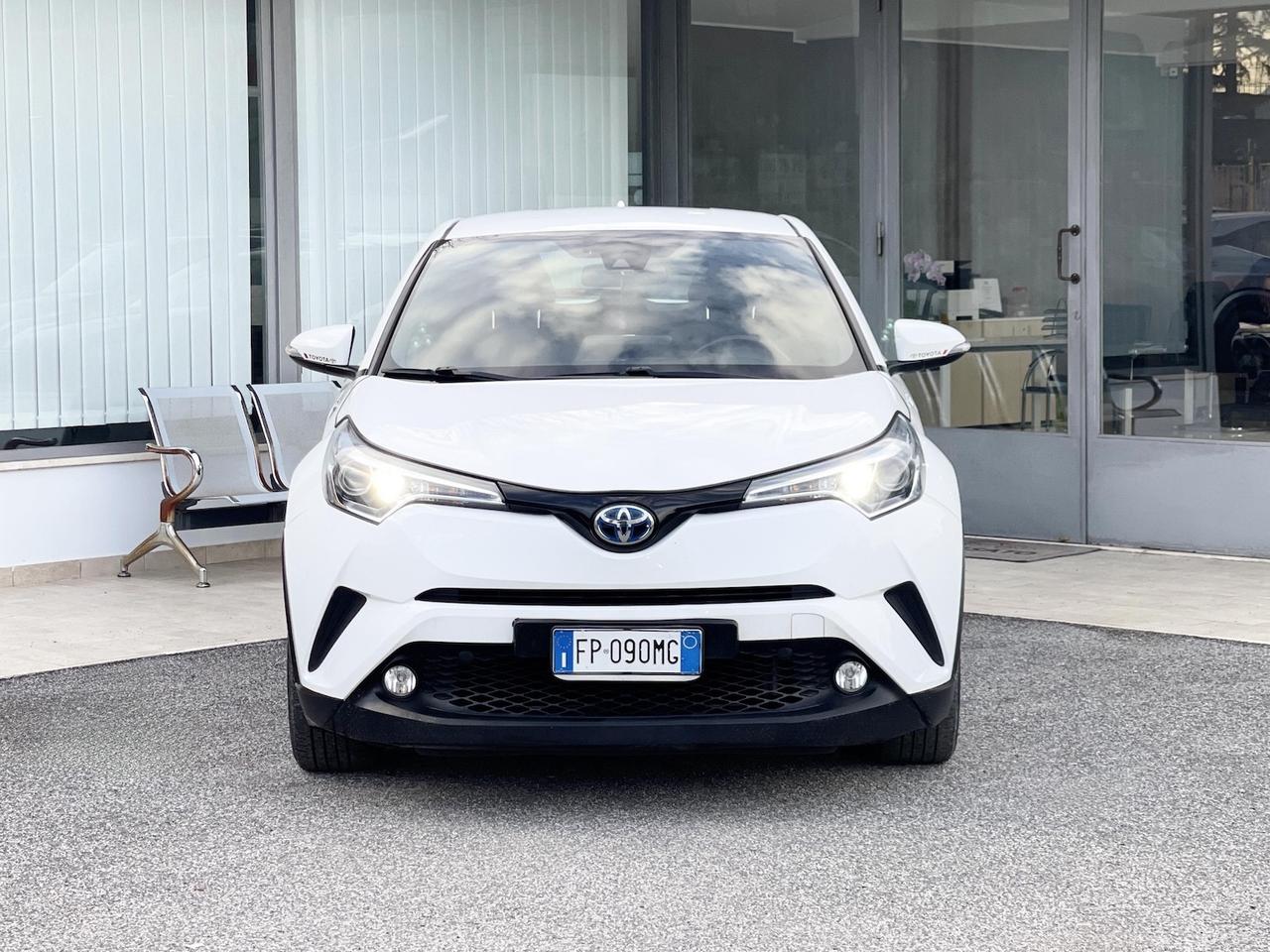 Toyota C-HR 1.8 Hybrid 98CV E6 Neo - 2018