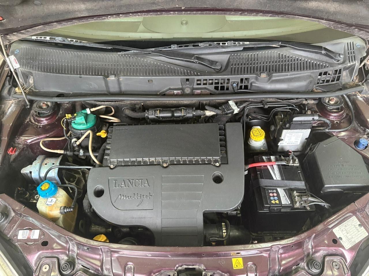 Lancia Ypsilon 1.3 Multijet 75 cavalli