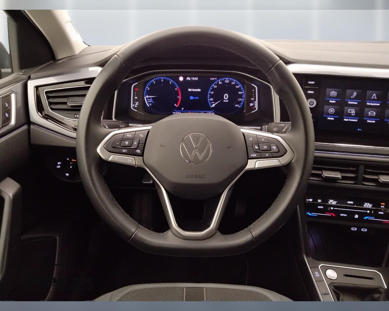 VOLKSWAGEN Polo VI 2022 - Polo 1.0 tsi Style 95cv