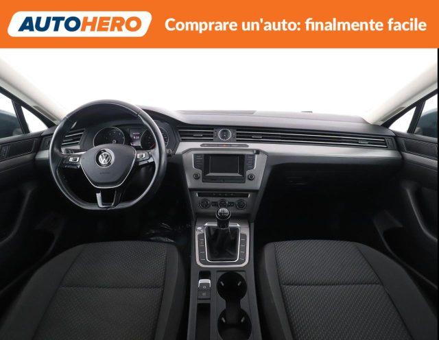 VOLKSWAGEN Passat Variant 1.4 TSI Trendline BlueMotion Technology