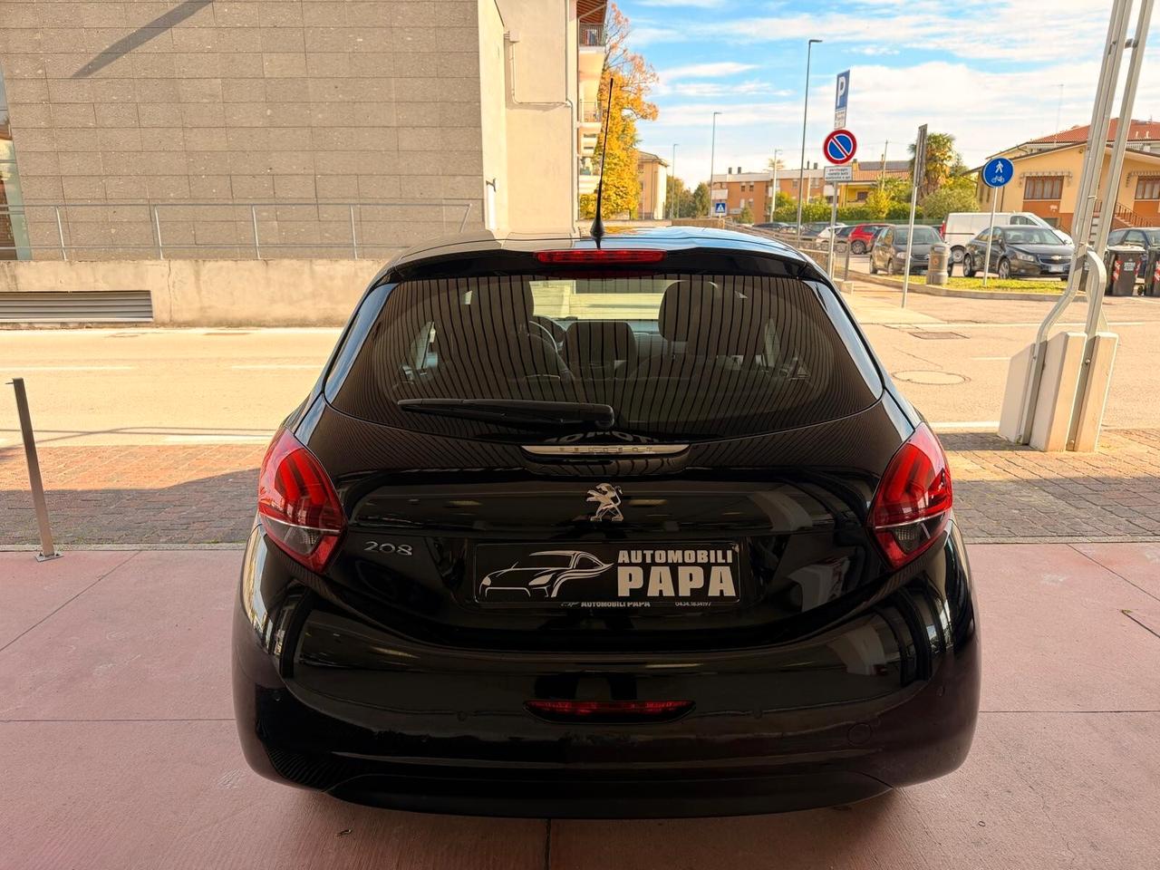 Peugeot 208 1.2 Benzina 82 5 porte 82 (cv) - 60(kw)
