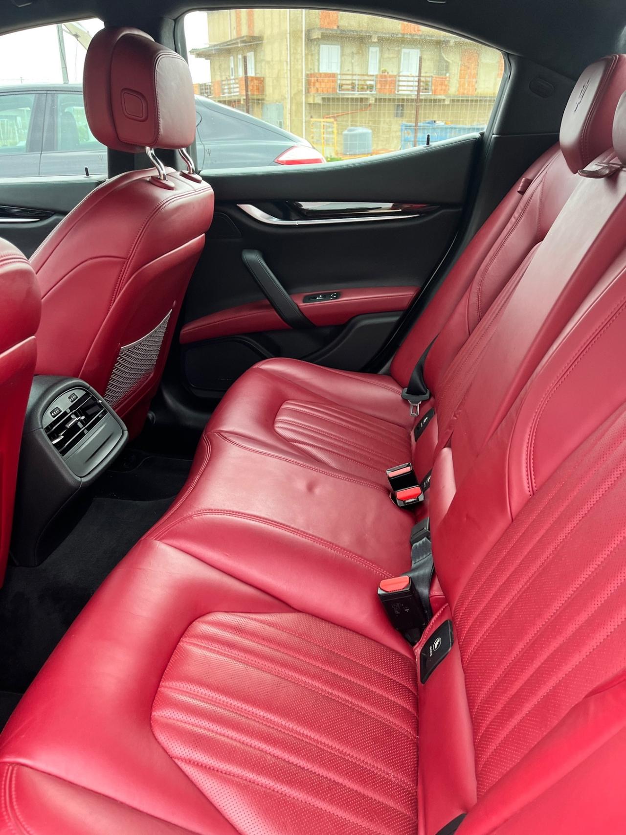 Maserati Ghibli V6 Diesel 275 CV anno 2016