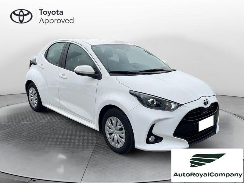 Toyota Yaris Hybrid Active MY21