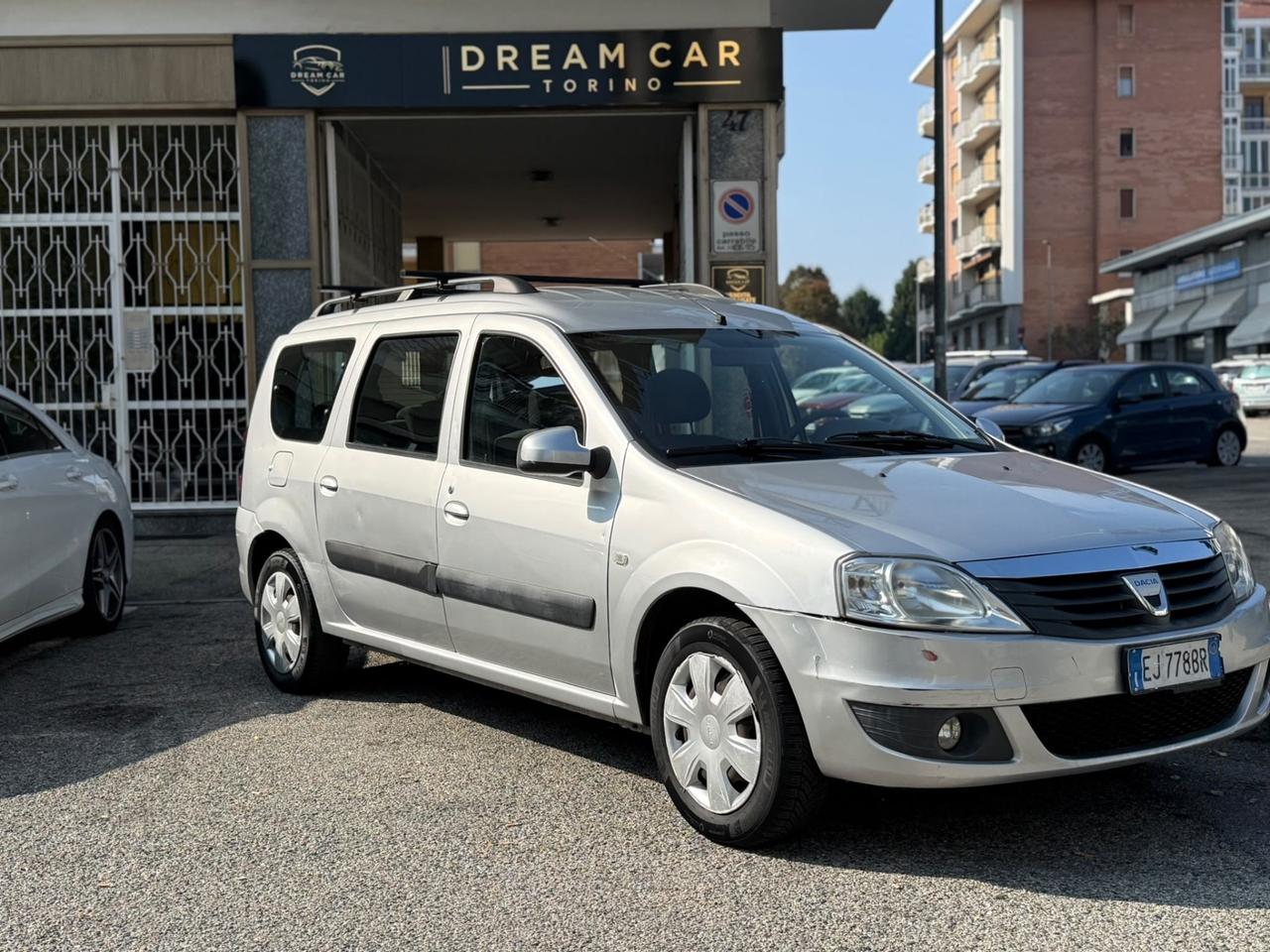 Dacia Logan MCV 1.6 85CV GPL 7 posti Lauréate