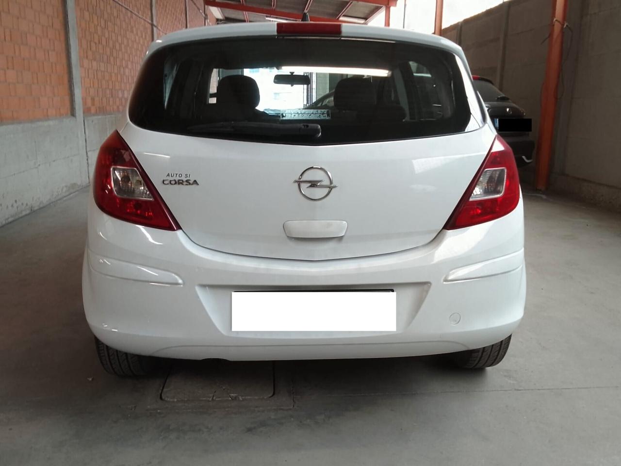 Opel Corsa 1.0 12V 5 porte Club OK NEO