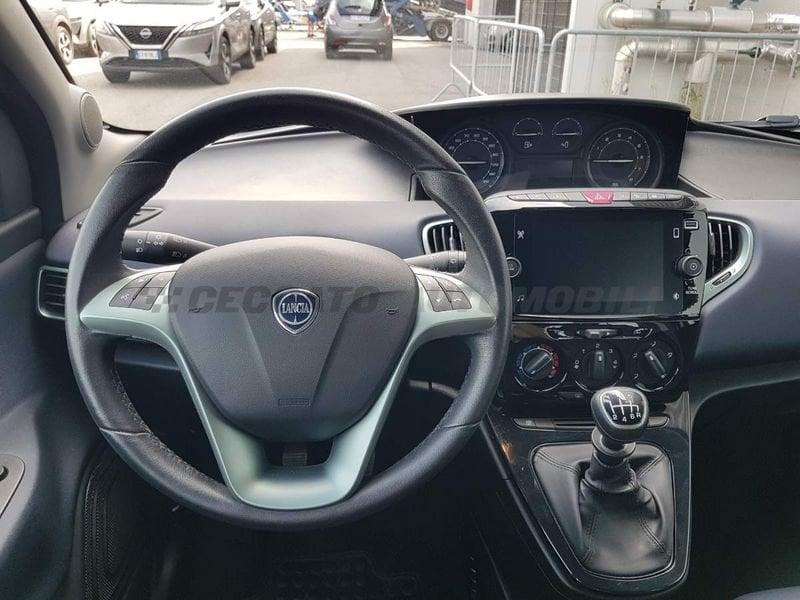 Lancia Ypsilon Ypsilon 1.0 firefly hybrid Platino s&s 70cv