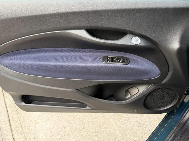 FIAT 500e 23,8 kWh Action DAB+ Uconnect Link Keyless