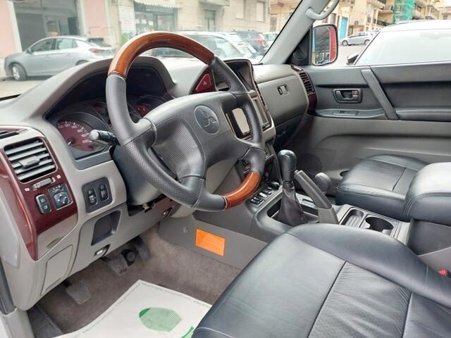 Mitsubishi Pajero 3.2 16V DI-D 3p. GLS