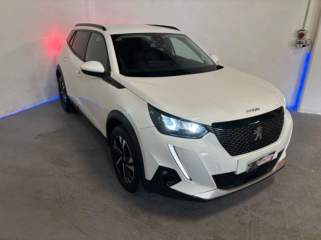 Peugeot 2008 BlueHDi 130 S&S EAT8 Allure-.