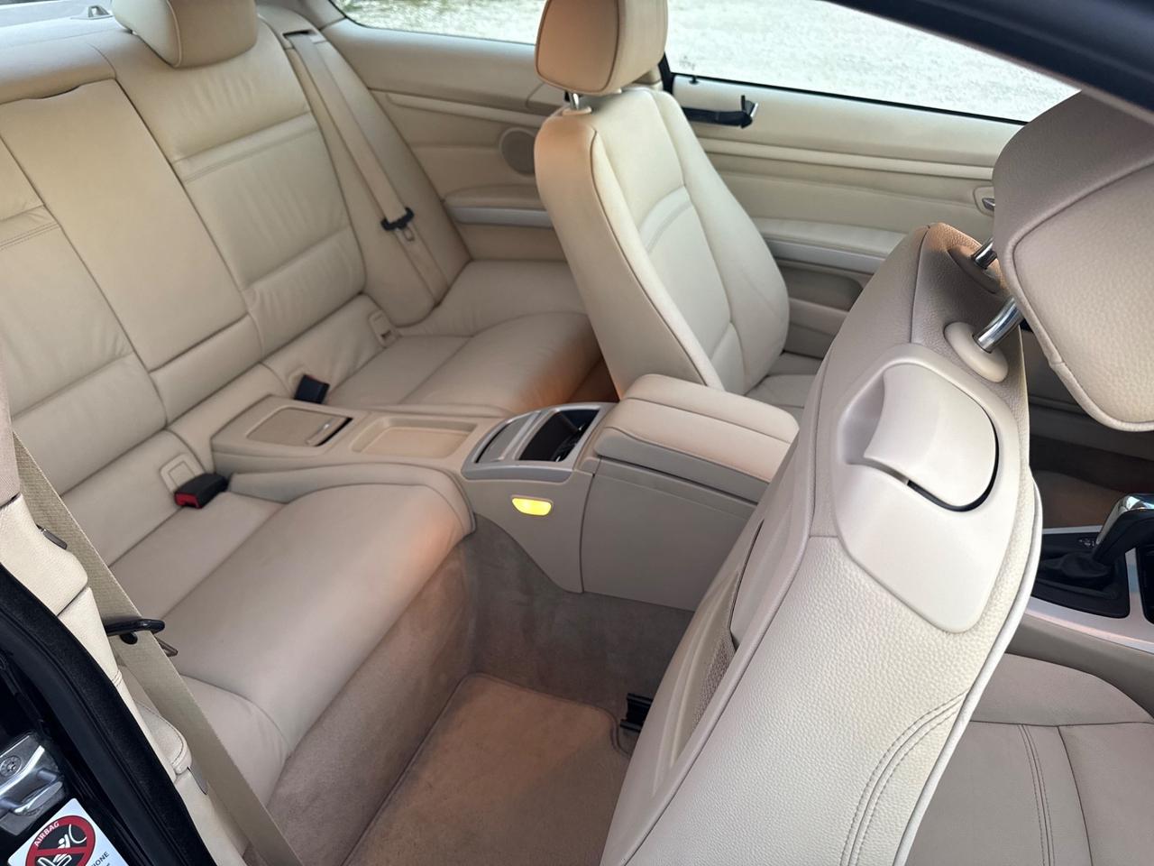 BMW 320d xDrive Coupé Futura