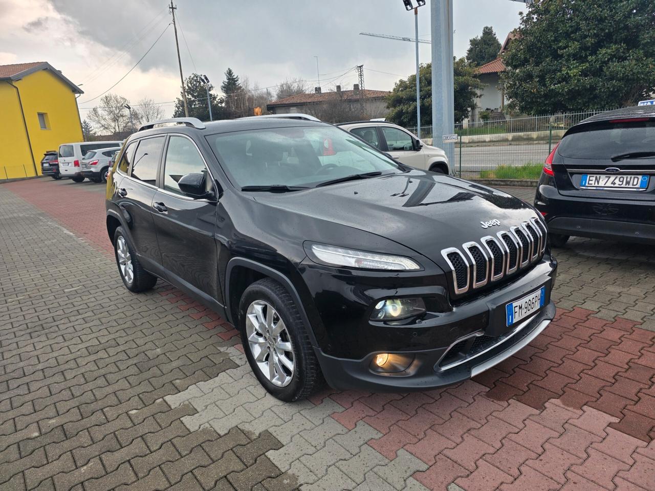 Jeep Cherokee 2.2D 200cv strafull 4WD automatic