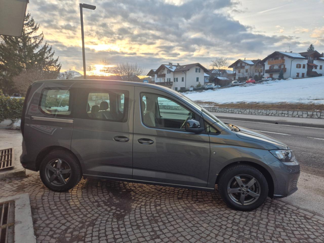 Volkswagen Caddy 2.0 TDI 102 CV Life