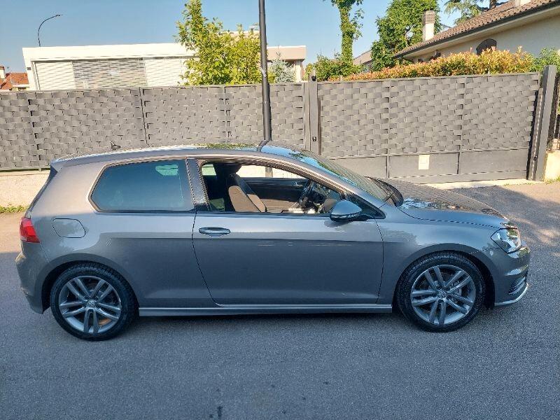 Volkswagen Golf 1.4 TSI ACT DSG 3p. Sport Edition R-Line 150cv