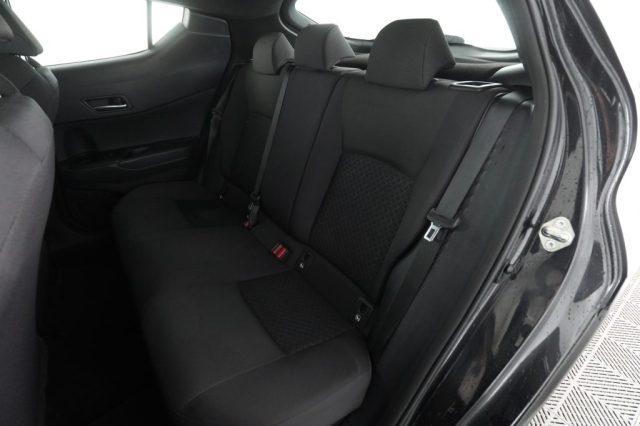 TOYOTA C-HR C-HR 1.8 Hybrid E-CVT Business