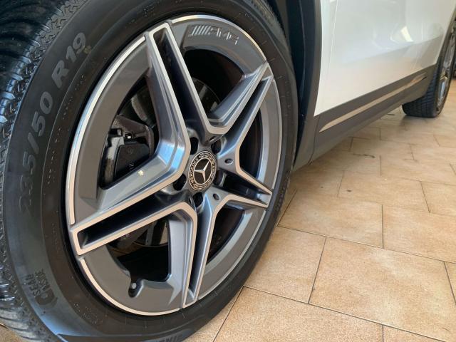 Mercedes-Benz GLA 200 GLA-H247 2020 d Premium 4matic auto