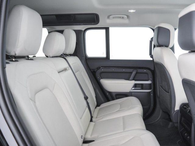 LAND ROVER Defender 110 3.0D I6 200 CV AWD Auto SE - AUTOCARRO N1