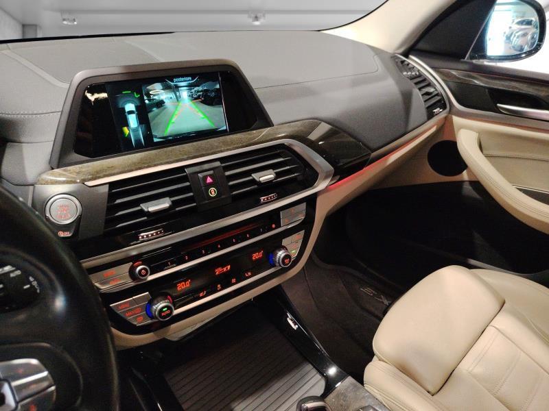 BMW X3 20 i Luxury xDrive Steptronic