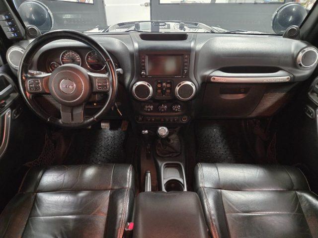 JEEP Wrangler Unlimited 2.8 CRD DPF rock's