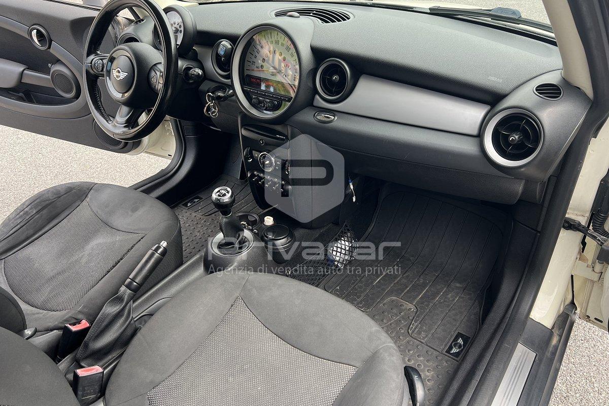 MINI Mini 1.6 16V Cooper D