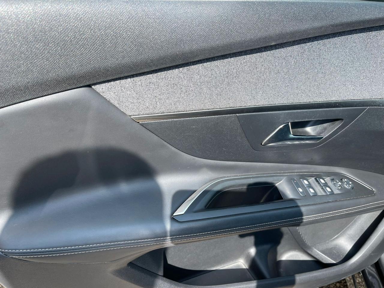 Peugeot 3008 PureTech Turbo 130 S&S Allure