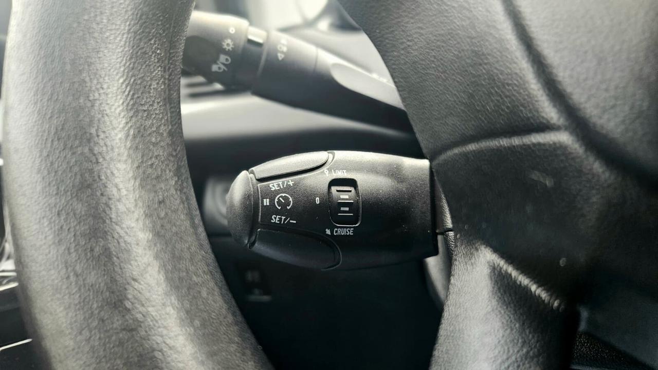 Peugeot 208 1.2 82CV 5porte Active