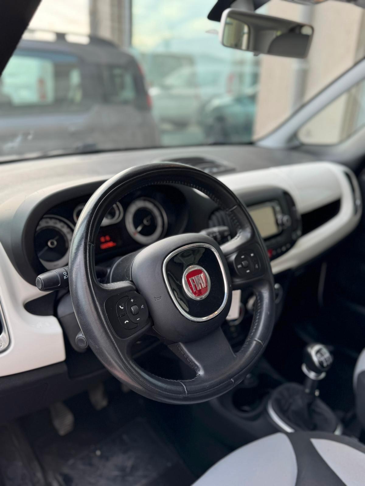 Fiat 500L 1.6 Multijet 105 CV Pop Star