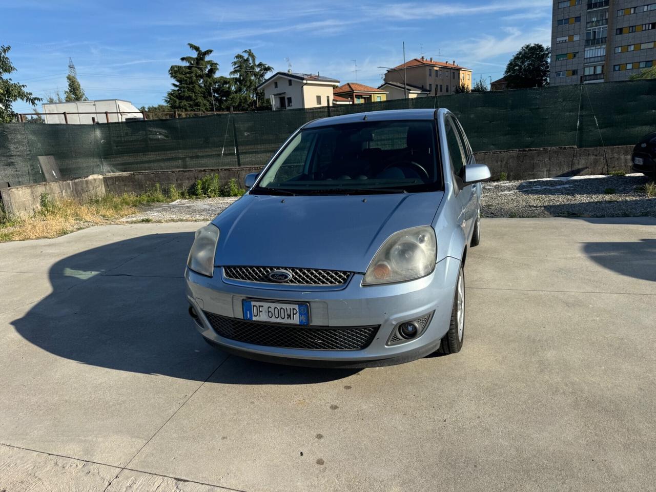 Ford Fiesta 1.2 16V 5p. Ghia