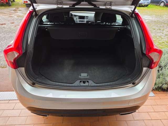 Volvo V60 V60 I 2014 2.0 d2 Momentum geartronic