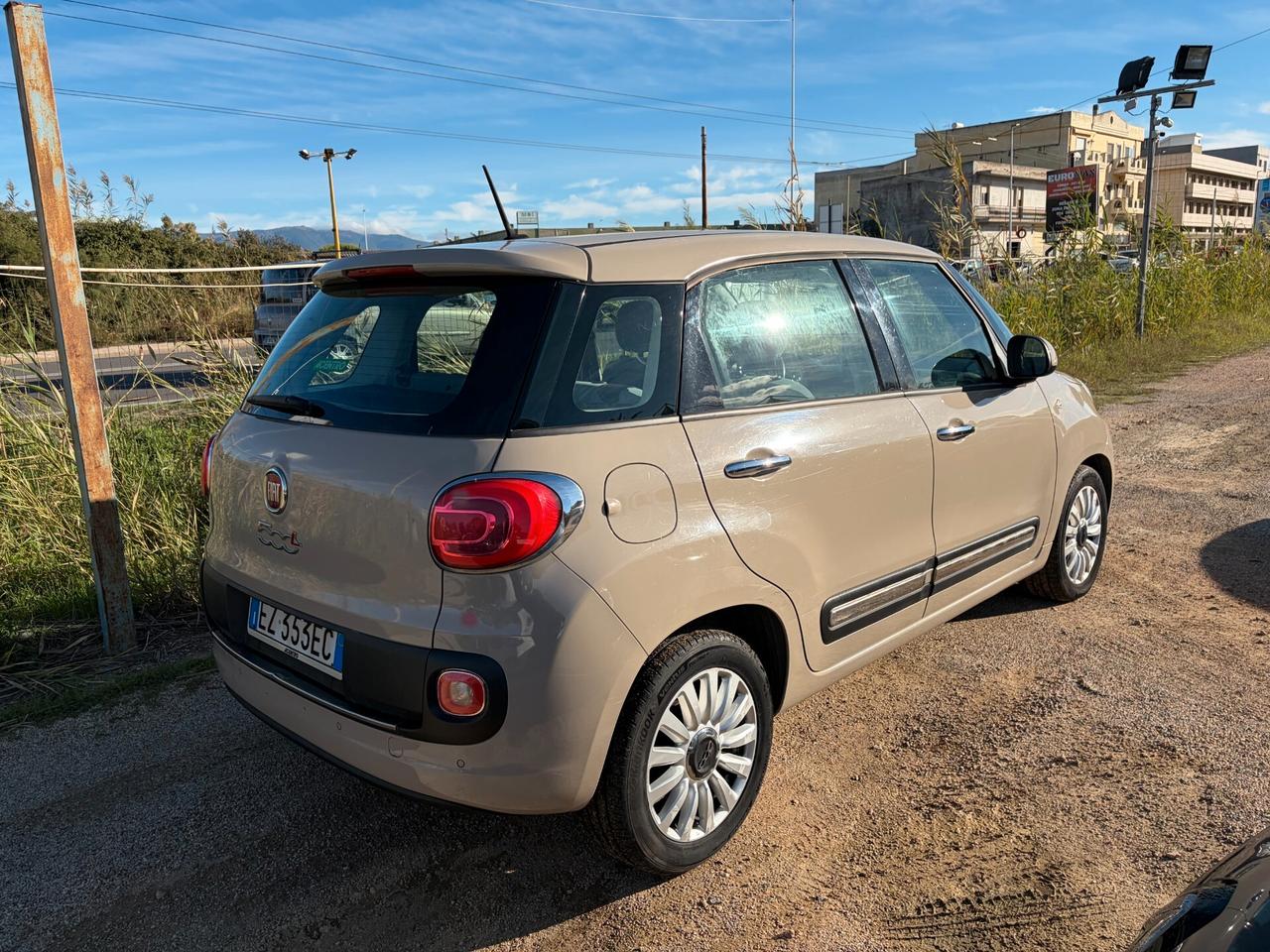FIAT 500L LOUNGE 1.3 MJT ANNO 2015 130.000KM