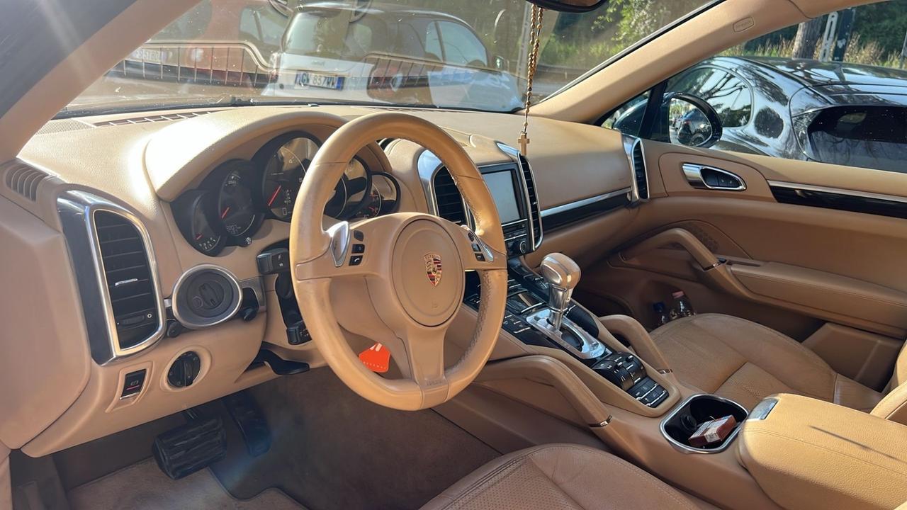 Porsche Cayenne 3.0